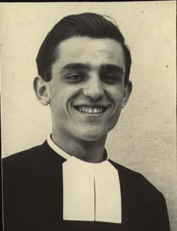 Questo è don Felice Radici